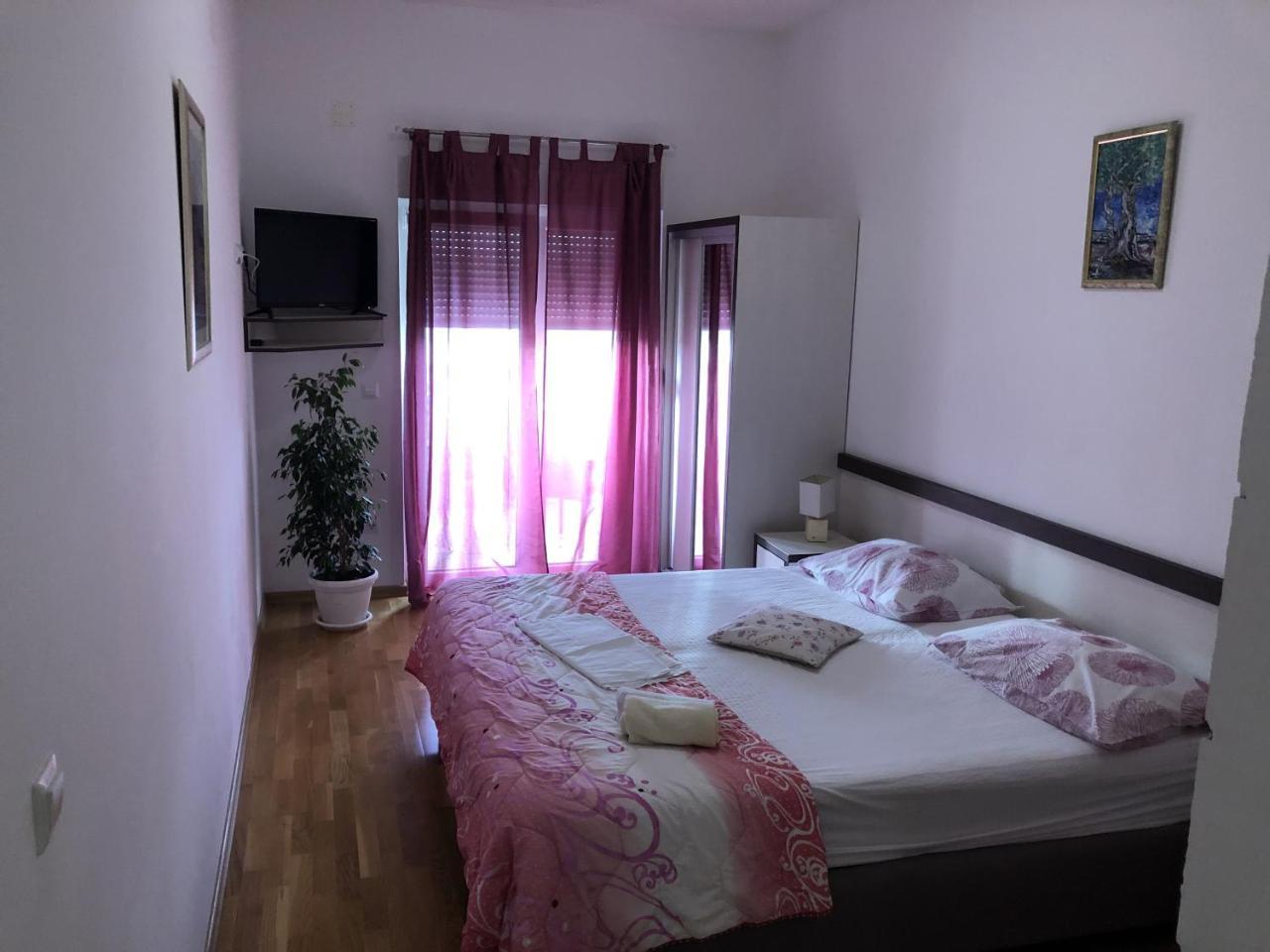 נאום Apartmani Ancora מראה חיצוני תמונה