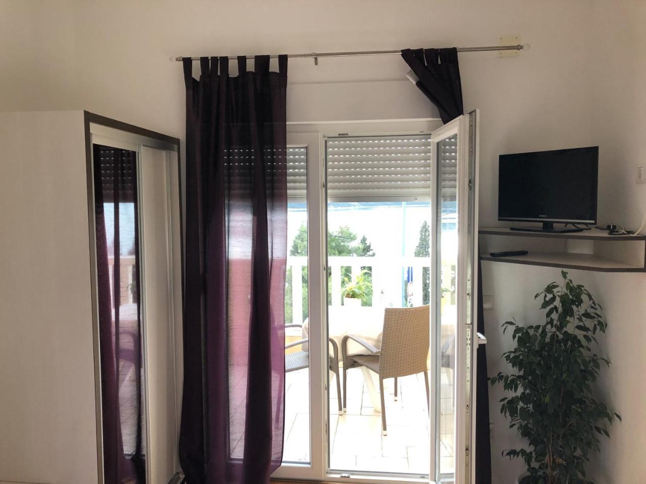 נאום Apartmani Ancora מראה חיצוני תמונה