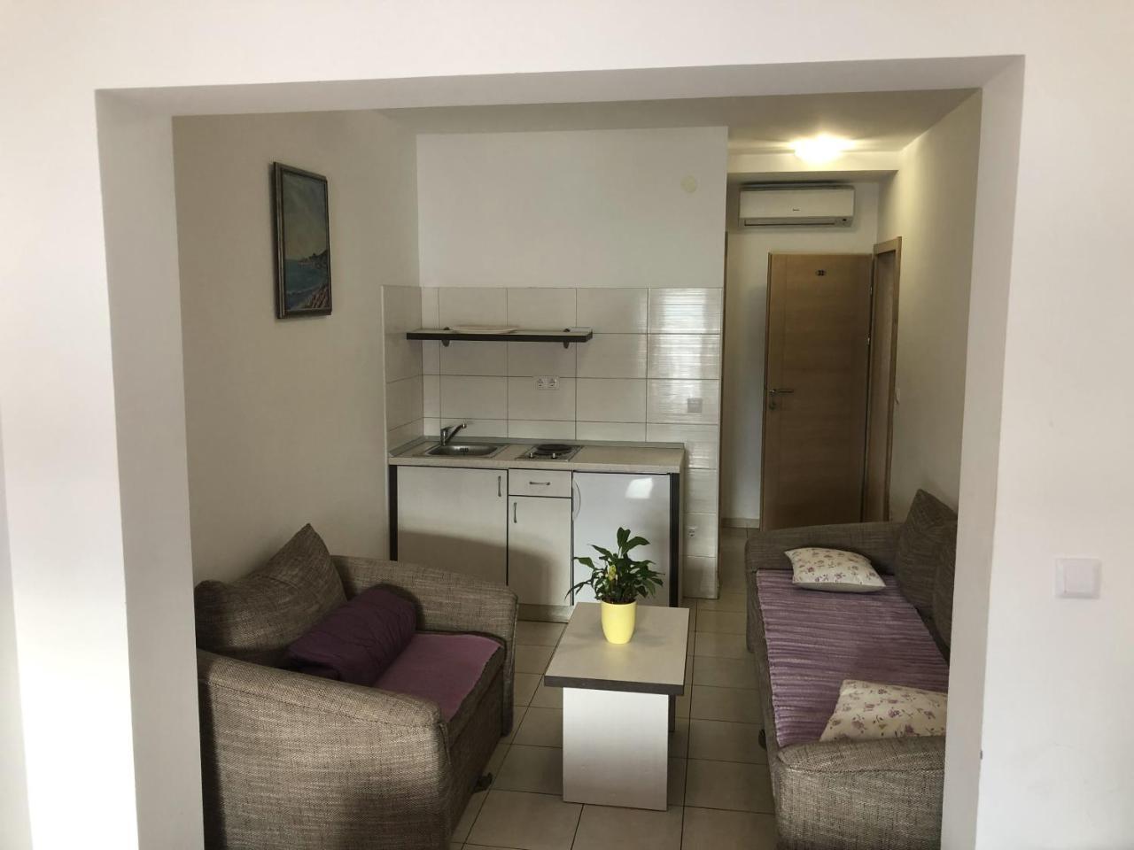נאום Apartmani Ancora מראה חיצוני תמונה