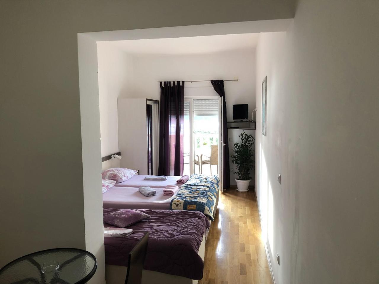 נאום Apartmani Ancora מראה חיצוני תמונה
