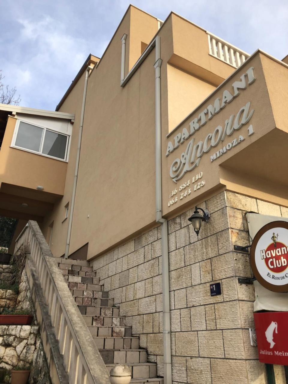 נאום Apartmani Ancora מראה חיצוני תמונה